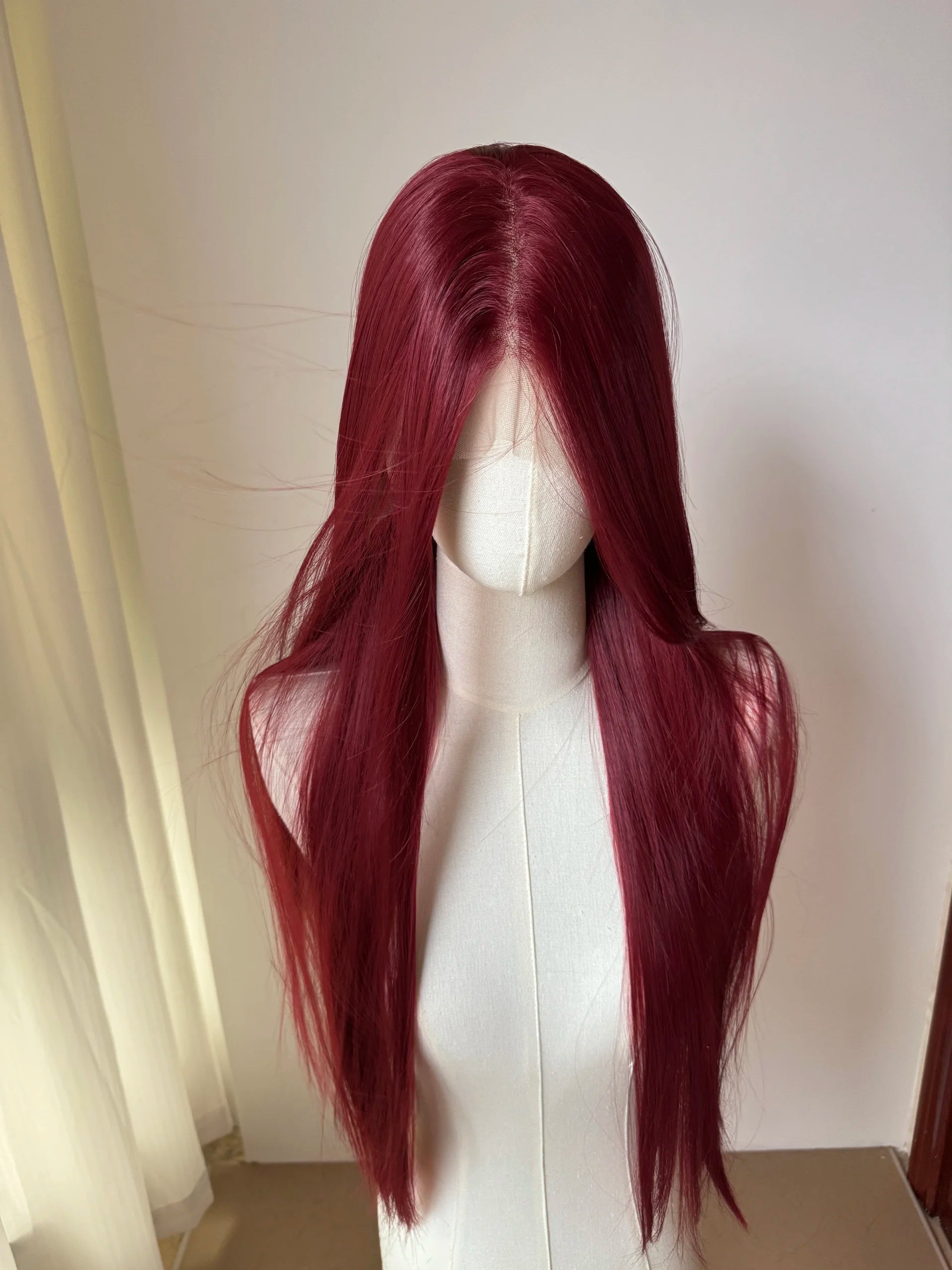 Long Straight Lace Front Wig (26 inch)
